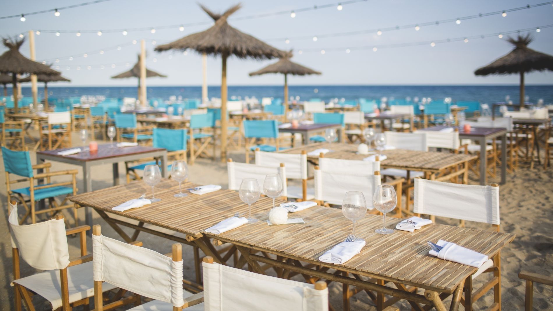 Beach Club | Le Méridien Ra Beach Hotel & Spa
